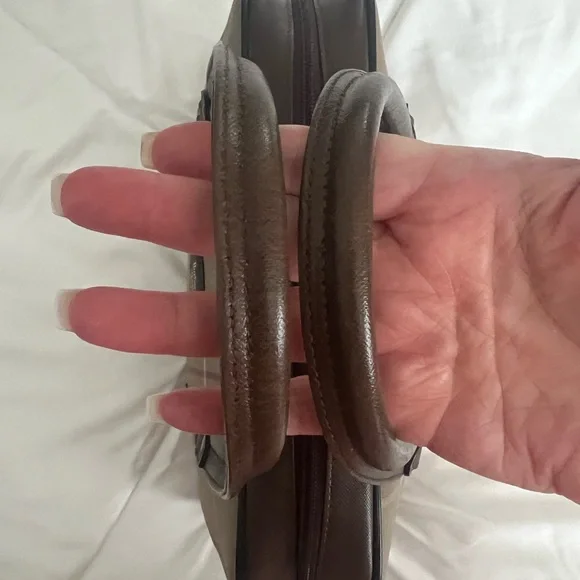 Burberrys Boston bag with Gold Accents - Picture 6 of 16